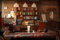 Shale Hotels in Shakhty