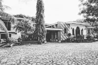 Casa Don Julian Guesthouse Hotels in Negros Oriental