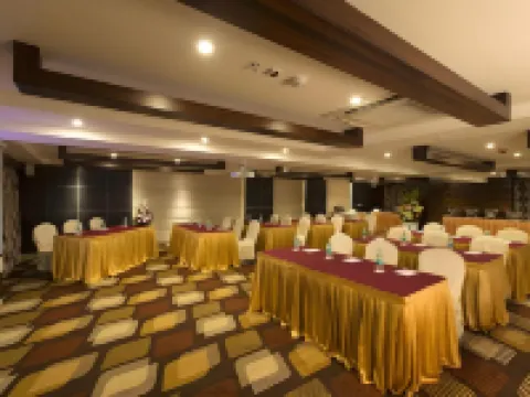 The President Hotel Hotels in Hubli