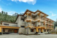 Club Mahindra Janjehli - Balcony