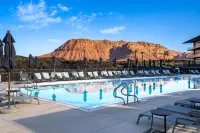Black Desert Resort - Pools