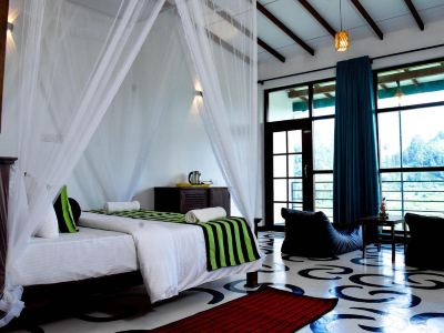Maridian Hotel