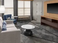 DoubleTree by Hilton Dayton Fairborn Hotels in Fairborn