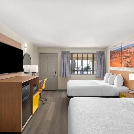 Days Inn by Wyndham Safford, AZ