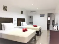 Heartland Hotel Serviced Rooms & Apartments.