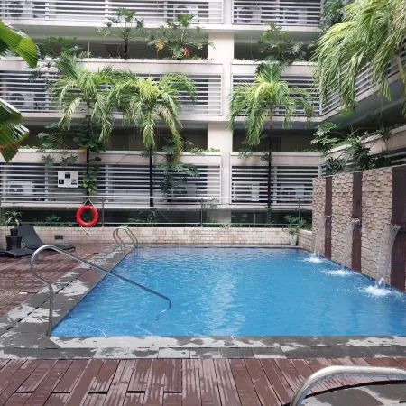 150 Newport Blvd Condotel Near T3 by Alps