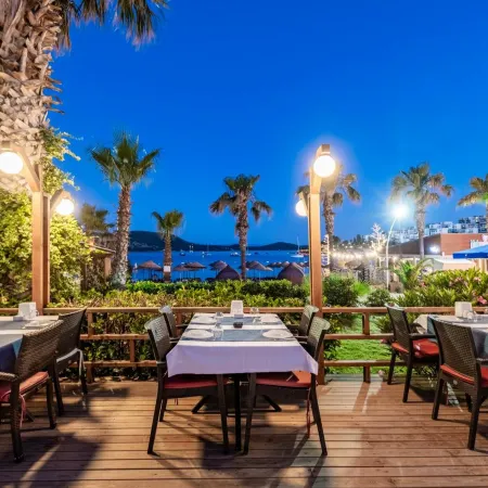 Costa Bitezhan Hotel