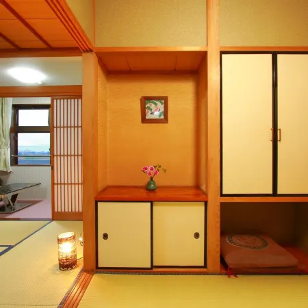 Yumoto Kobayashi