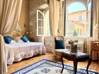 Chateau de Murviel - Bed & Breakfasts