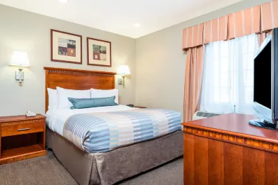Candlewood Suites LAX Hawthorne Hotels near Eucalyptus Skatepark.