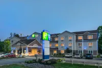Holiday Inn Express & Suites Tilton - Lakes Region فنادق في Tilton