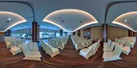 Holiday Inn Express JAKARTA INTERNATIONAL EXPO by IHG - Business