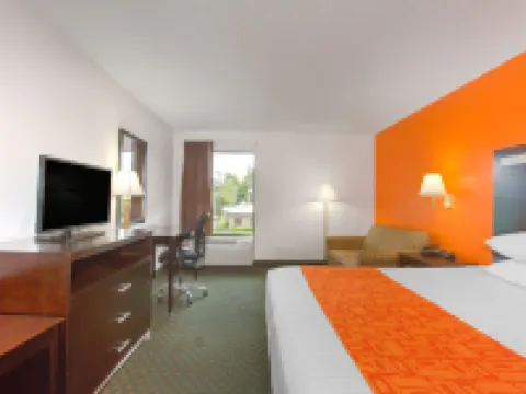 Howard Johnson by Wyndham Beckley Hotels in Beckley