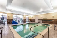 Fairfield Inn & Suites Dallas DFW Airport North/Coppell Grapevine - Uima-altaat
