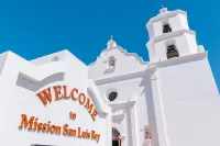 SpringHill Suites Oceanside Beach Hotels near Oceanside Pier Amphitheater