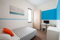 Blue Hotel