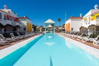 Bungalows Cordial Green Golf - piscina