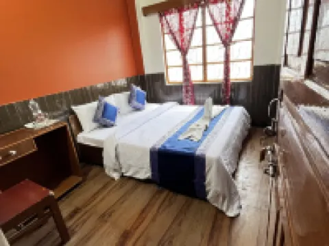 Family Guest House Hotels in Varanasi