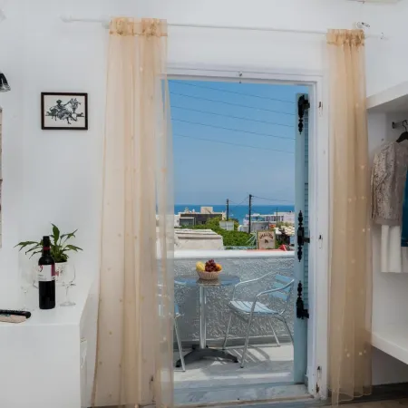 Join Us Low Cost Rooms