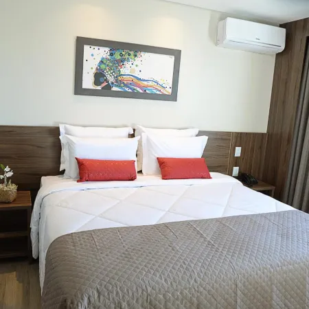 Dubai Suites