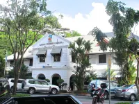 Akinabalu Youth Hostel Hotels in 