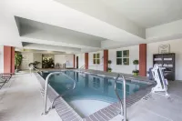 Holiday Inn Express Hotel & Suites Cullman, an IHG Hotel - Pools