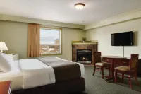 Quality Inn & Suites - ที่มีที่จอดรถ