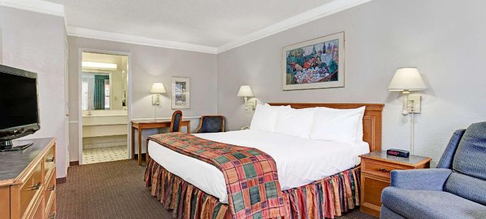 Days Inn by Wyndham Tucson City Center Hotels in Tucson