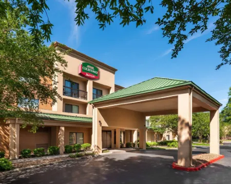 Courtyard Lafayette Airport Hotels in Lafayette