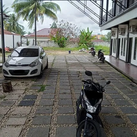Marthina Residence Syariah Mitra RedDoorz