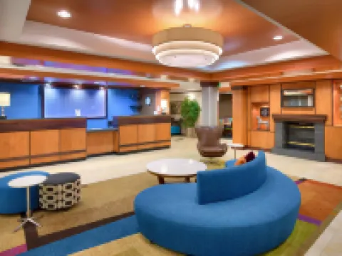 แฟร์ฟิลด์ อินน์แอนด์สวีทส์ บายแมริออท ริชฟิลด์ โรงแรมในริชฟิลด์