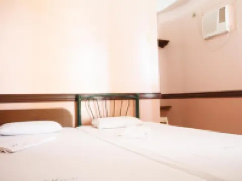 GV Hotel - Catarman Hotels in Catarman