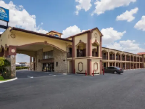 Americas Best Value Inn Buda Hotels in Buda