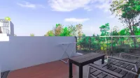 Villa Syariah Woody B13 with Private Pool and Karaoke - Villas