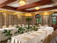 Mahaweli Reach Hotel Hoteles en Kandy