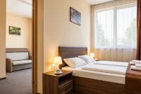 Garden Hills  Hotel by Provence - parking