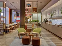 IntercityHotel Duisburg - servizio colazione