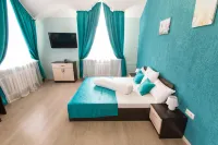 22-Hotel Hotels near Ultra
