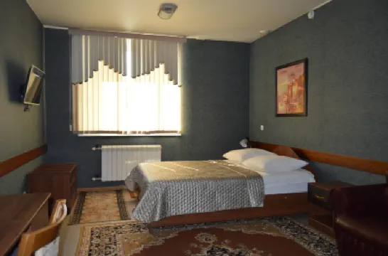 Vostok - 2000 Hotels in 