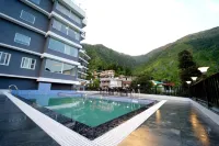 Aaroham Resort by Aamod at Dharamshala ! Luxury Boutique Resort - Pet friendly