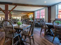Mountain Meadows Lodge Hotels near Ramshead Express Quad