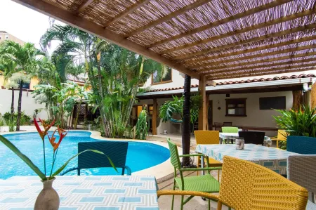 Ten North Tamarindo Beach Hotel Отели в г. Тамариндо