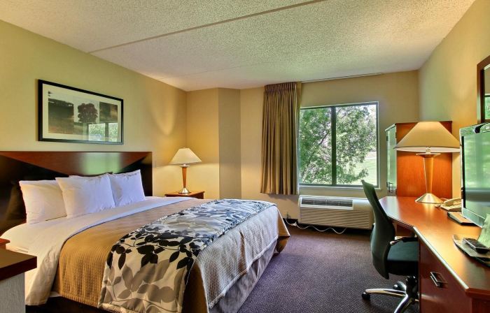Sleep Inn & Suites of Lancaster County