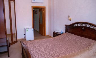 Soyuz Hotel