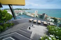 Edge Central Pattaya SKY - 로맨틱