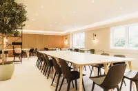 Hotel Vara - Parking