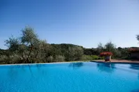 Fattoria Fibbiano Winery & Agriturismo Hotel a Chianni
