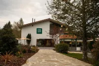 Soraluze Hotela - parking