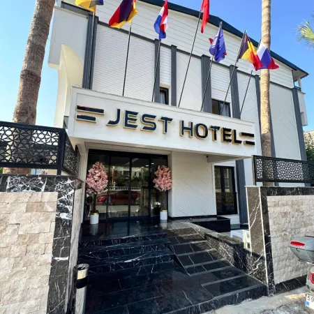Jest Hotel