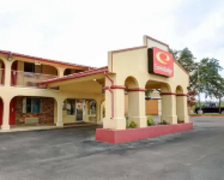 Econo Lodge San Marcos University Area